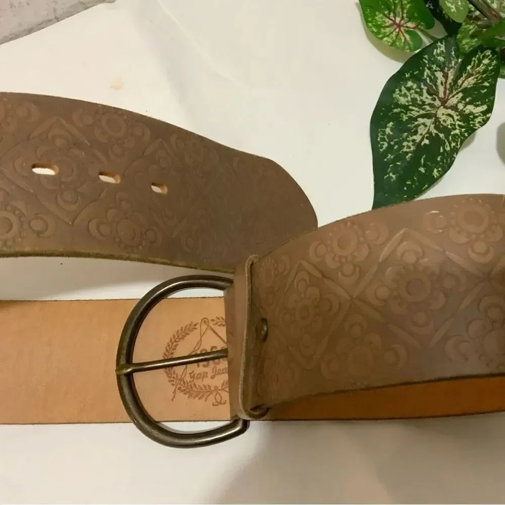 New GAP 1969 Jeans Brown Leather tooled Wide Belt - Size M 42” Long 2.75” wide